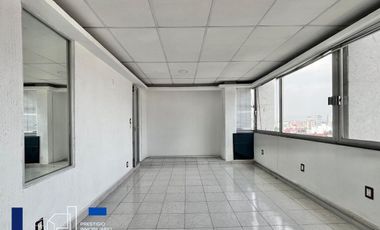 RENTA DE OFICINA EN PH EN COLONIA CUAUHTÉMOC