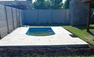 VENDE TERRENO CON PILETA EN SOLDINI
