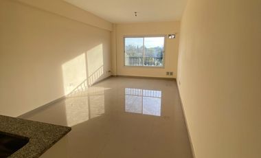 ALQ 1 AMB VIVIENDA- 3ER. PISO DPTO B San Miguel.