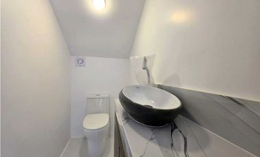 Vendo Casa, Urbanización Marina Blue,  con amplia area social.