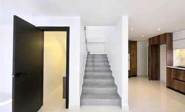 Vendo Casa, Urbanización Marina Blue,  con amplia area social.