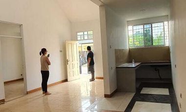 DISEWAKAN RUMAH 8X15 CITRA GARDEN CITY CENGKARENG SIAP HUNI JAKBAR