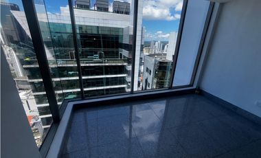 OBARRIO / PH TWIST TOWER / 61M / DIVISIONES / PISO ALTO