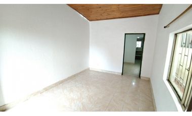 ARRIENDO APTO COTA RURAL $ 750.000