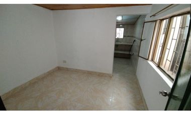 ARRIENDO APTO COTA RURAL $ 750.000