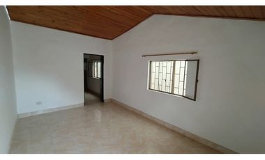 ARRIENDO APTO COTA RURAL $ 750.000