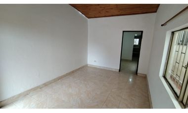 ARRIENDO APTO COTA RURAL $ 750.000