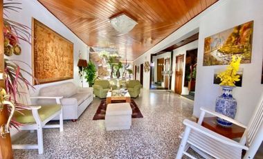 Casa hermosa y amplia en Postobon 005R