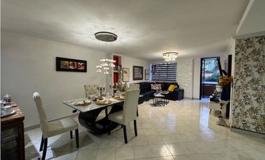 Apartamento en el Poblado sector los Balsos para venta