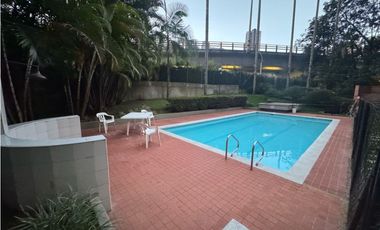 Apartamento en el Poblado sector los Balsos para venta
