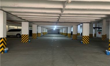 APARTAMENTO RODADERO SUR CON SALIDA DIRECTA AL MAR