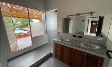Venta casa campestre en Chia Cundinamarca, vía de Guaymaral