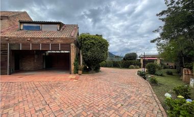 Venta casa campestre en Chia Cundinamarca, vía de Guaymaral