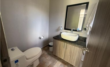 VENDO CASA CAMPESTRE EN LA VEGA