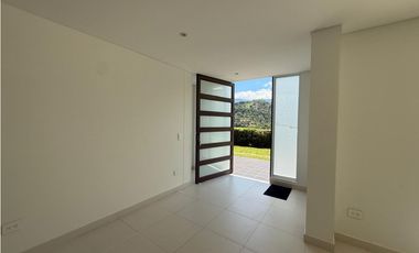 VENDO CASA CAMPESTRE EN LA VEGA