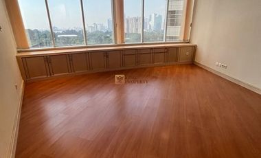 SCBD PUSAT BISNIS SIAP PAKAI! DISEWAKAN OFFICE SPACE MENARA SUDIRMAN