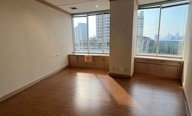 SCBD PUSAT BISNIS SIAP PAKAI! DISEWAKAN OFFICE SPACE MENARA SUDIRMAN