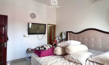 Rumah Bagus Menzanine DI Cluster Margasatwa Cilandak Jaksel