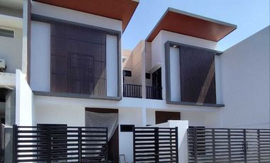 SIM DIJUAL RUMAH BAGUS MODERN MINIMALIS DI SUTOREJO DEKAT PAKUWON CITY