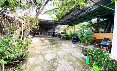 Rumah Luas Murah Lokasi Tepi Jalan Strategis Klodran Colomadu