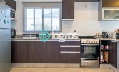 CASA EN VENTA - PRADERAS - SAN LORENZO CHICO