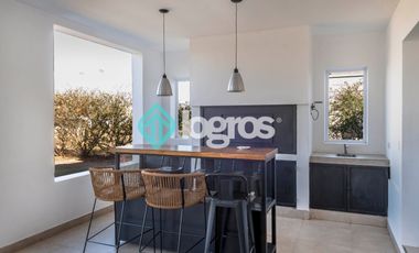 CASA EN VENTA - PRADERAS - SAN LORENZO CHICO