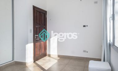 CASA EN VENTA - PRADERAS - SAN LORENZO CHICO