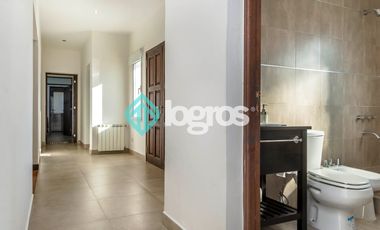 CASA EN VENTA - PRADERAS - SAN LORENZO CHICO