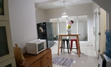 Jual Rumah Modern Ada Furniture di Citragrand Cibubur