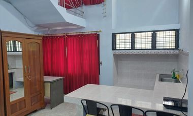 DISEWAKAN RUMAH DEKAT SDK SANG TIMUR