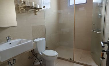 Rumah mewah, bagus dalam cluster siap huni di Cilandak