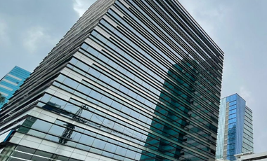 Sewa Kantor Murah 233 m2 di Wisma 77 Slipi Kondisi Bare, Free Overtime