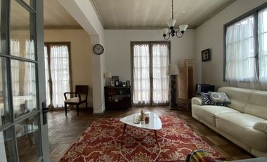 CASA EN MACUL AMPLIA Y BIEN UBICADA CON PATIO GRANDE