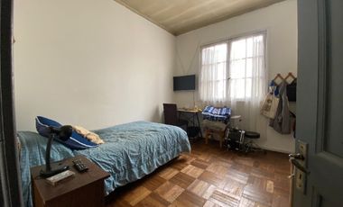 CASA EN MACUL AMPLIA Y BIEN UBICADA CON PATIO GRANDE