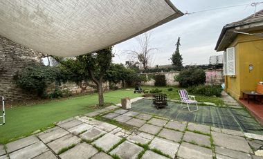 CASA EN MACUL AMPLIA Y BIEN UBICADA CON PATIO GRANDE