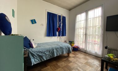 CASA EN MACUL AMPLIA Y BIEN UBICADA CON PATIO GRANDE