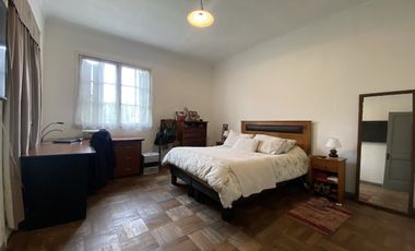 CASA EN MACUL AMPLIA Y BIEN UBICADA CON PATIO GRANDE