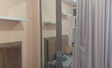 Green pramuka arpartment residence unit studio bagus tahunan/bulanan