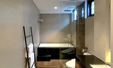 villa di canggu, villa berawa dekat pantai berawa dan atlas