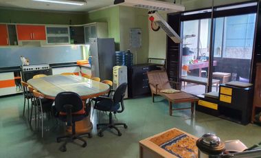 Jual Rumah 2 lantai Terawat, dekat pintu tol pasteur  koa Bdg