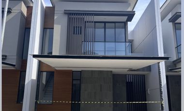 Disewakan Murah Rumah 8x15 Brand New Kuningan Village PIK2