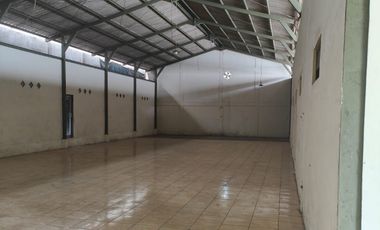 Gudang Di Belakang Pasar Induk TU Dekat Jalan Baru Sholeh Iskandar