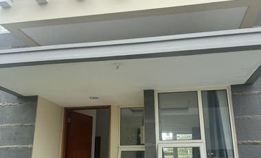 THE HOME AT SOUTHLINK VILLA BUNGALOW WITH GOLF COURSE