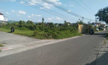 Tanah Bagus Pinggir Jalan di Selatan Pasar Kotagede Cocok Untuk Usaha