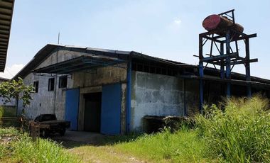 Gudang Pabrik Luas Strategis di Jalan Cibalogo Cimahi