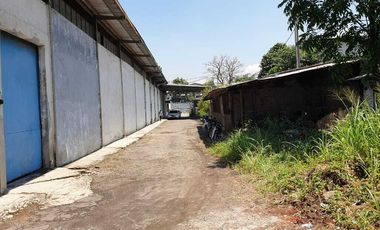 Gudang Pabrik Luas Strategis di Jalan Cibalogo Cimahi