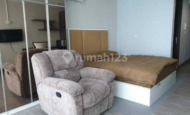 Apartemen Studio Full furnished pemandangan Gunung
