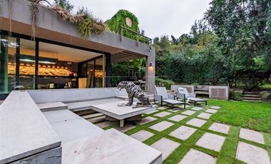 Casa en Arriendo en Valle Escondido