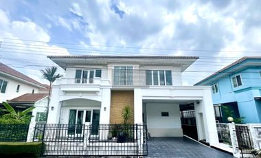 FOR RENT House Perfect place Ratchaphruek  CX-131244