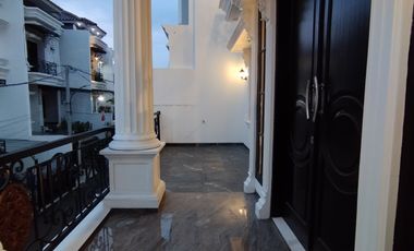 Rumah Dalam Townhouse Kebagusan PasarMinggu Jakarta Selatan